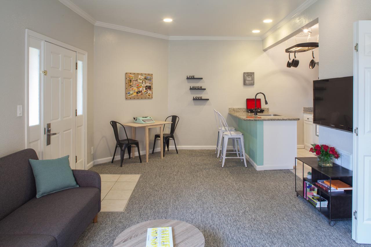 Cloverleaf Suites Baton Rouge Luaran gambar