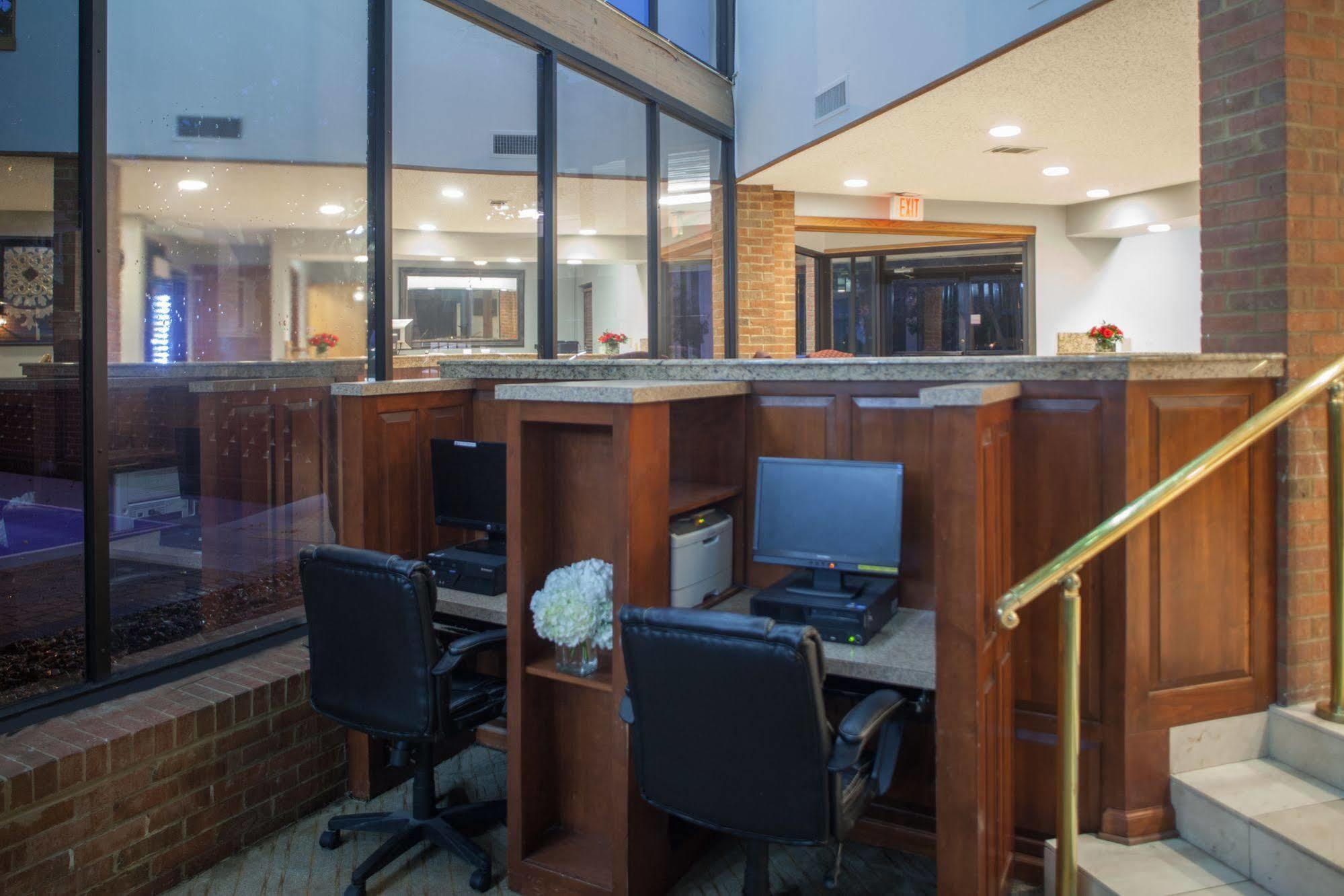Cloverleaf Suites Baton Rouge Luaran gambar